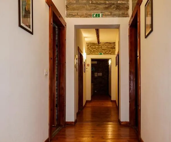 La Degli Artisti 3* Medelana