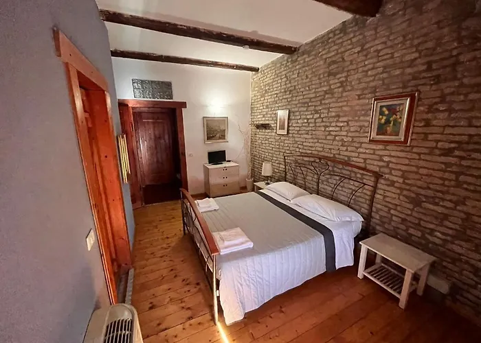 La Degli Artisti 3* Medelana